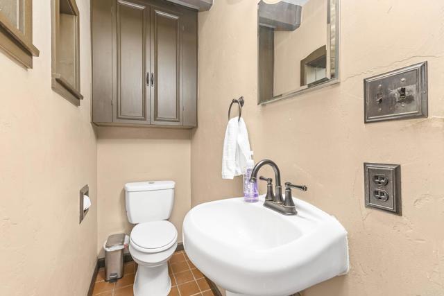 Building Photo - 5237 Nannette St