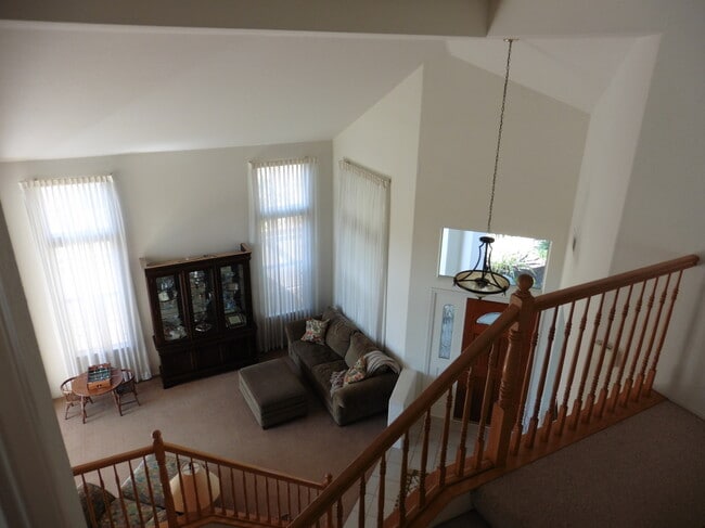 Building Photo - 7357 Celata Ln