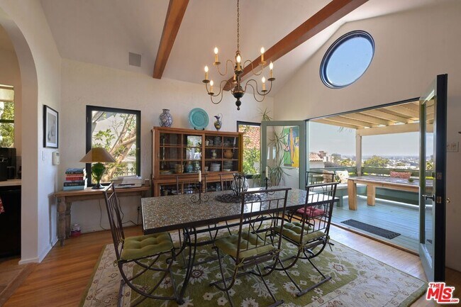 Building Photo - 6855 Los Altos Pl