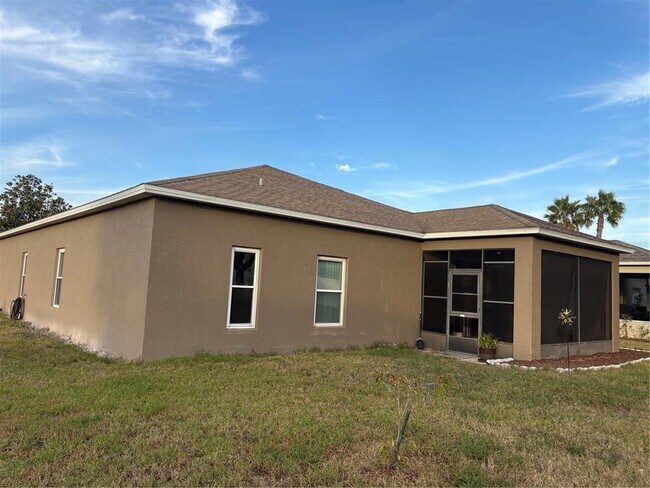 Building Photo - 5610 Forest Ridge Dr