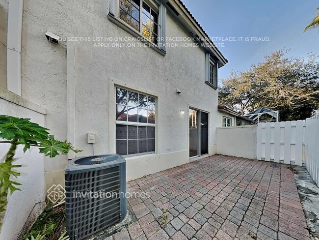 Building Photo - 1887 NW 79th Way