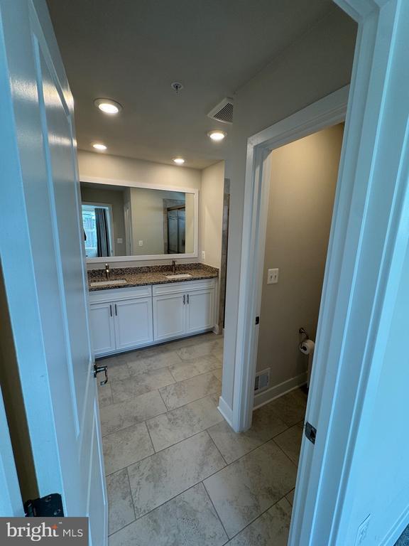 Building Photo - 5972 Kate Chopin Pl