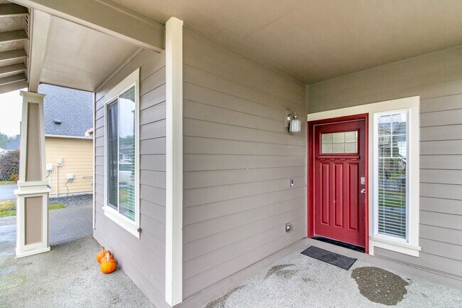 Building Photo - Beautiful Home in Highly Sought After Yelm...