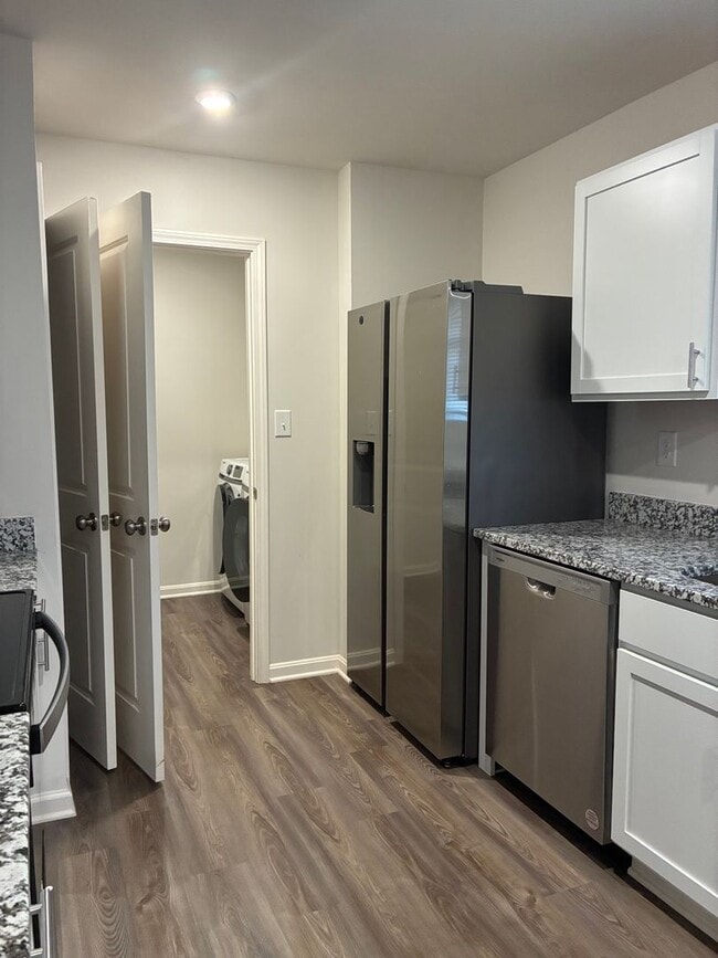 Building Photo - 105 S Osprey Ct