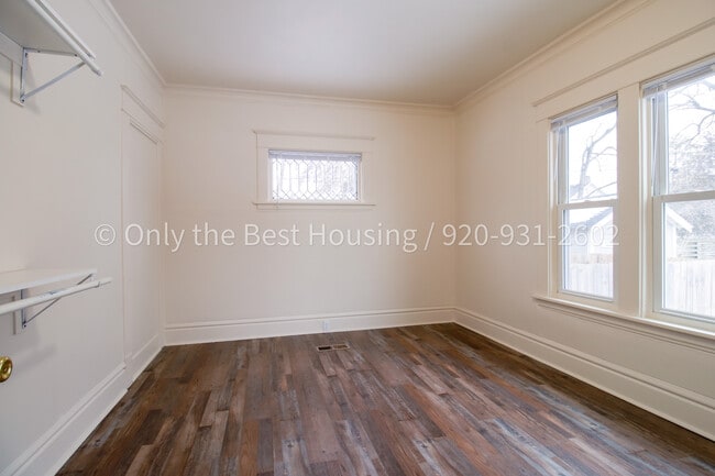 Building Photo - 846 Franklin St