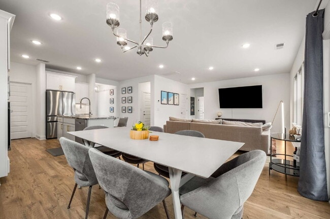Building Photo - New Construction in a Great Neighborhood