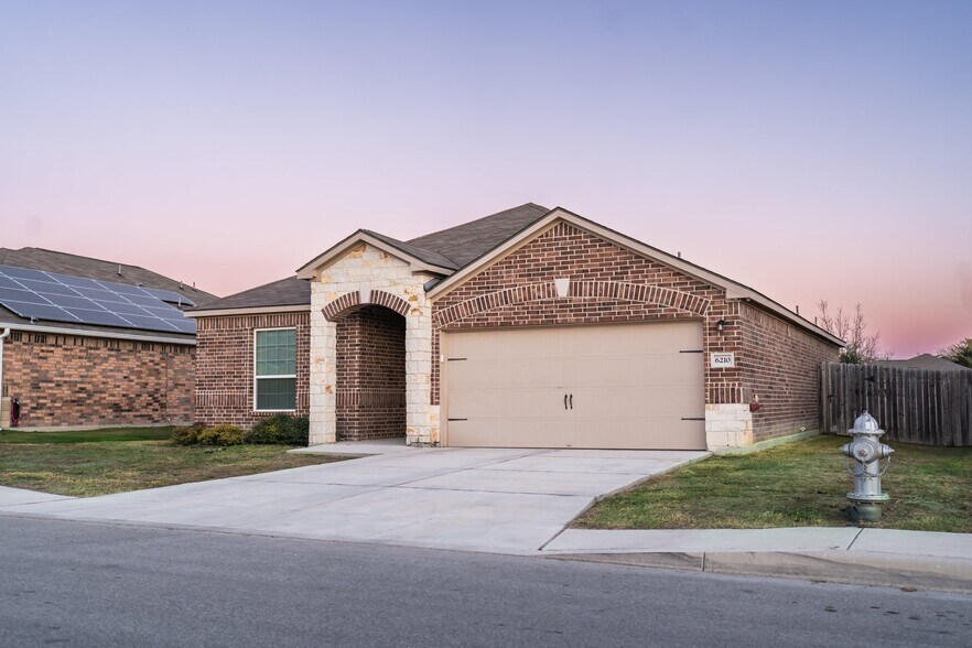 Building Photo - 6210 Underwood Way