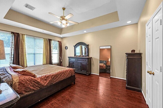 Building Photo - 5542 Morgan Park Ln