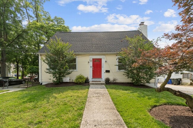 Building Photo - 7309 Hopkins Ave