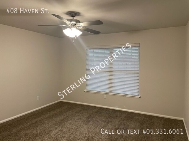Building Photo - 408 Haven St