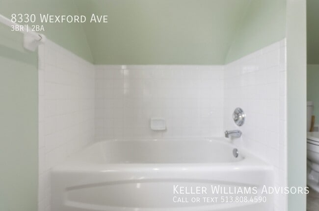 Building Photo - 8330 Wexford Ave