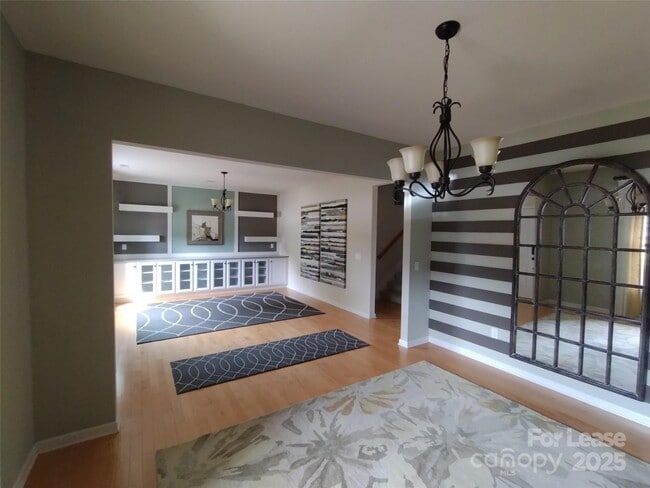 Building Photo - 105 E Neel Ranch Rd