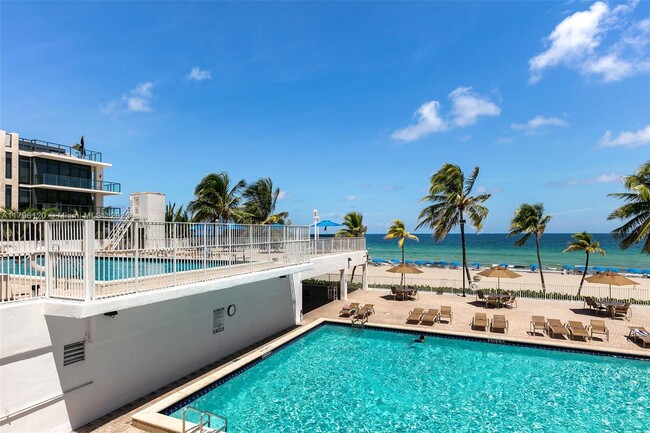 Building Photo - 2101 S Ocean Dr