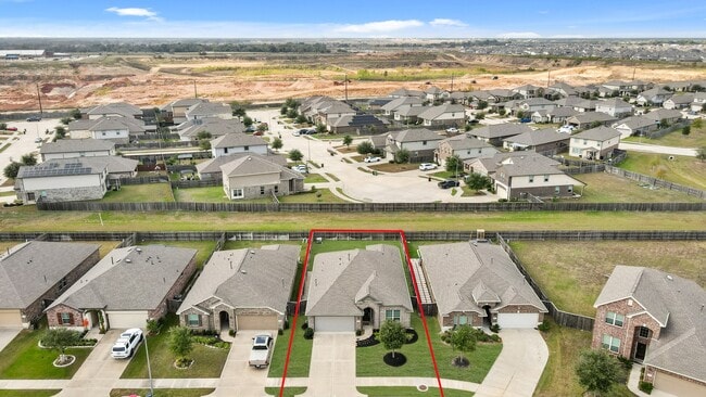 Building Photo - 9919 Willow Crown Ln