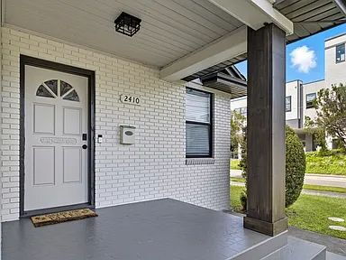 Building Photo - Fall Semester Move-In | Spacious 5BR Home in Ridgewood Park