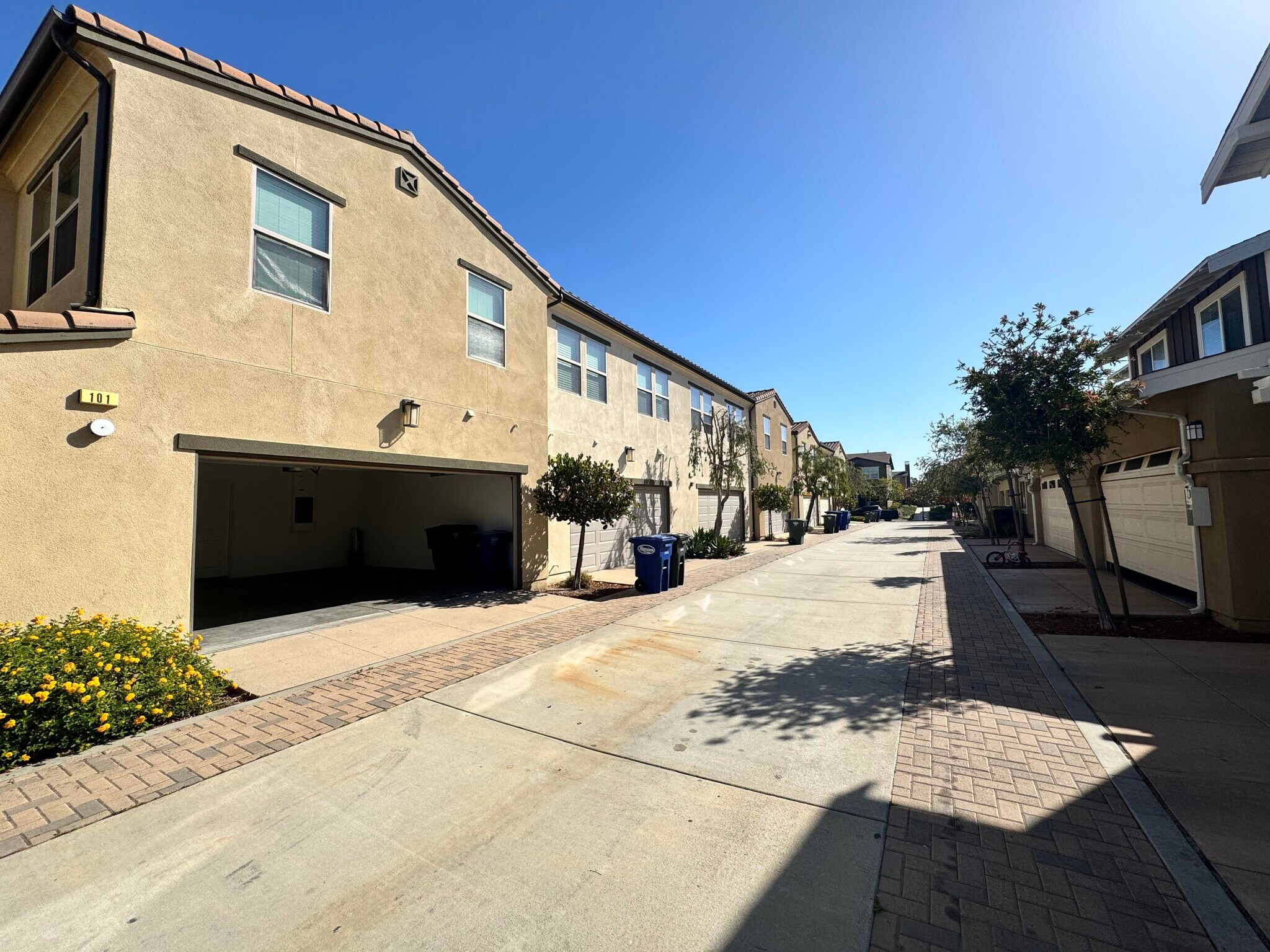 Building Photo - 11406 Citrus Dr