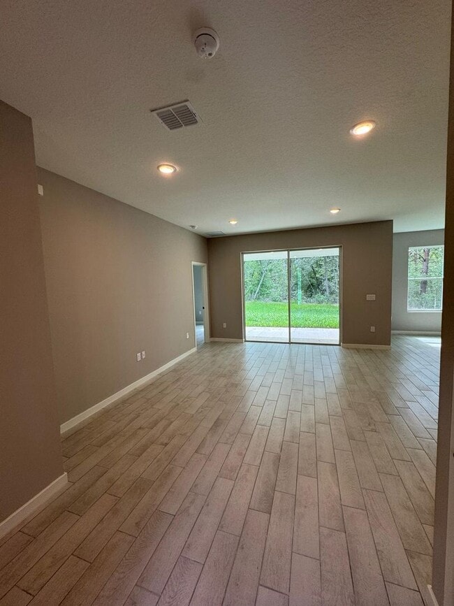 Building Photo - Brand New Single Family House