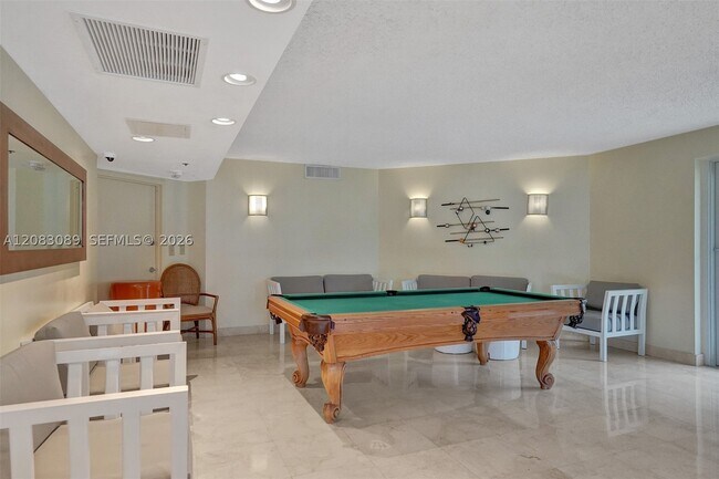 Building Photo - 6767 Collins Ave