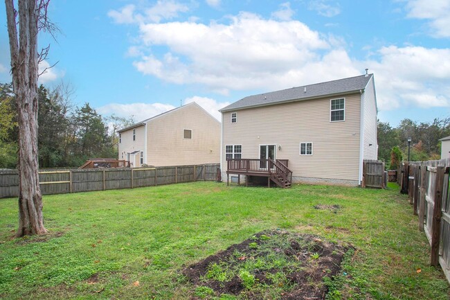 Building Photo - Beautiful Home in Antioch!