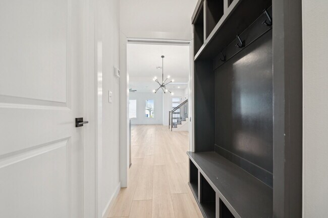 Building Photo - Modern 4/2.5 New Construction