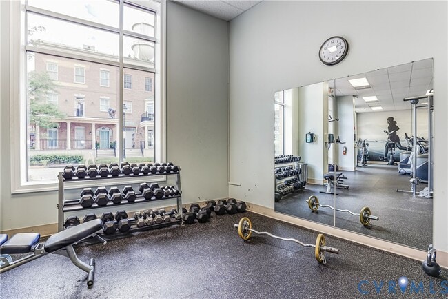 Building Photo - 4940 Old Main St