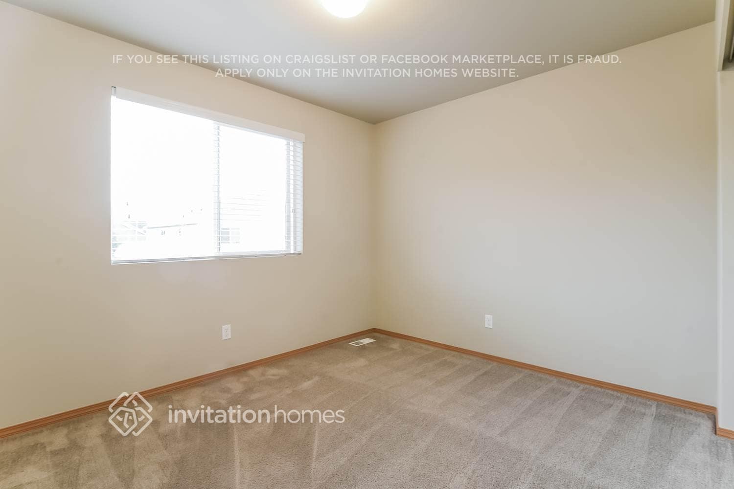 Building Photo - 17729 16th Ave E