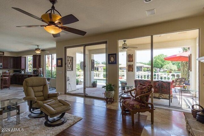 Building Photo - 1680 W Bartlett Way