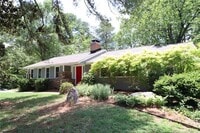 Building Photo - 1009 Dogwood Ln