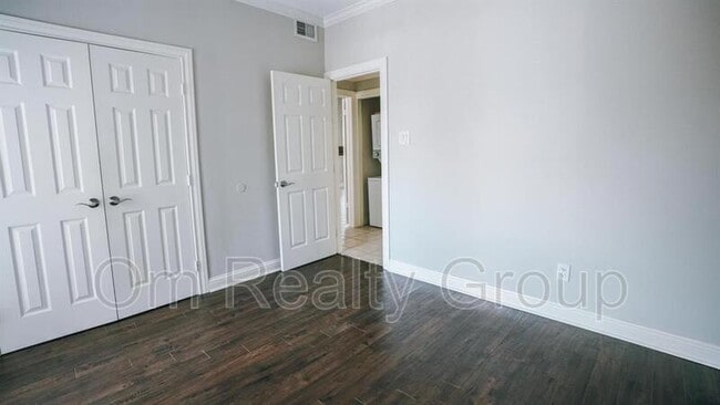 Building Photo - 4144 Greystone Way