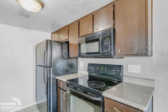 Building Photo - Charming 2Bdm 1Ba Home in Central Phoenix!