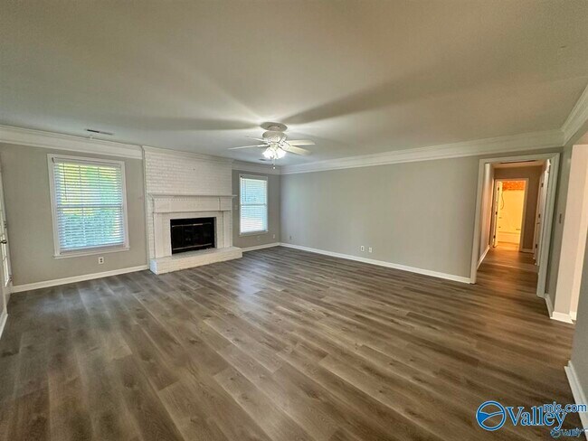 Building Photo - 7520 SW Clubfield Dr