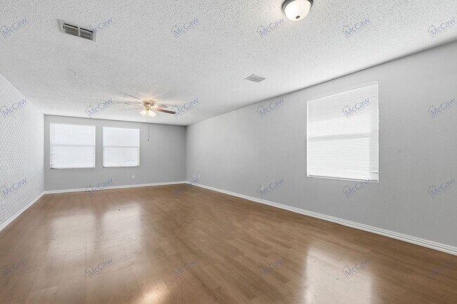 Building Photo - 1325 Dandelion Trail