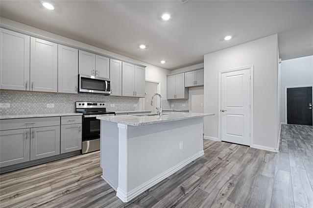 Building Photo - 3110 Sedge Grass Dr
