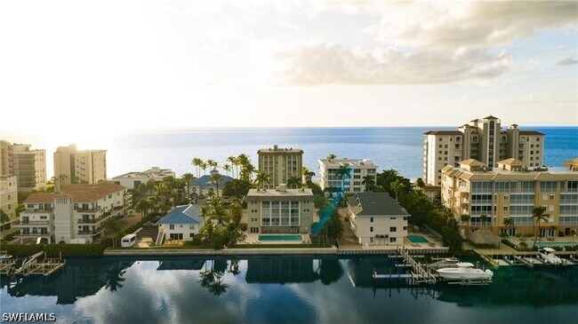 Building Photo - 9486 Gulf Shore Dr