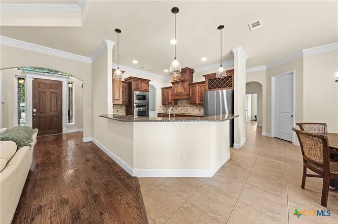 Building Photo - 2236 Allena Ln