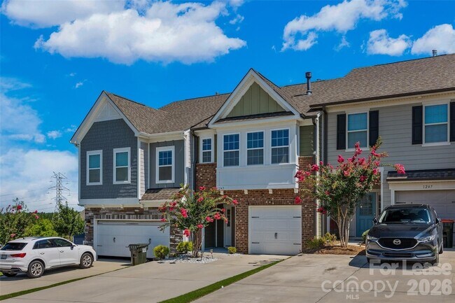 Building Photo - 1245 Pebble Grove Dr