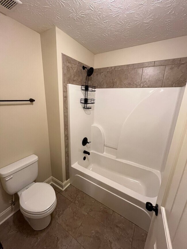 Building Photo - 1247 Cottage Pointe Ct