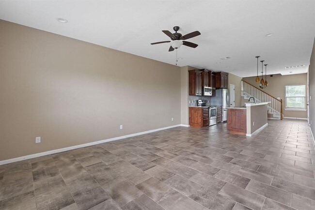 Building Photo - 134 Honopu Dr