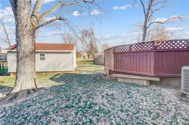 Building Photo - 4825 Flagstone Ct