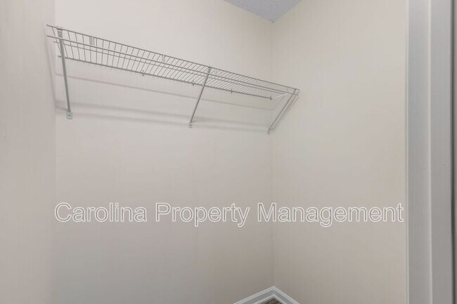 Building Photo - 5867 Harris Grove Ln