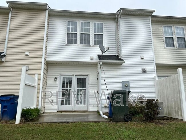 Building Photo - 8307 Glenwood Springs Ct