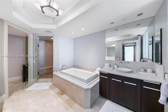 Building Photo - 10295 Collins Ave