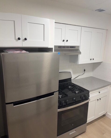 Building Photo - Altair Estates