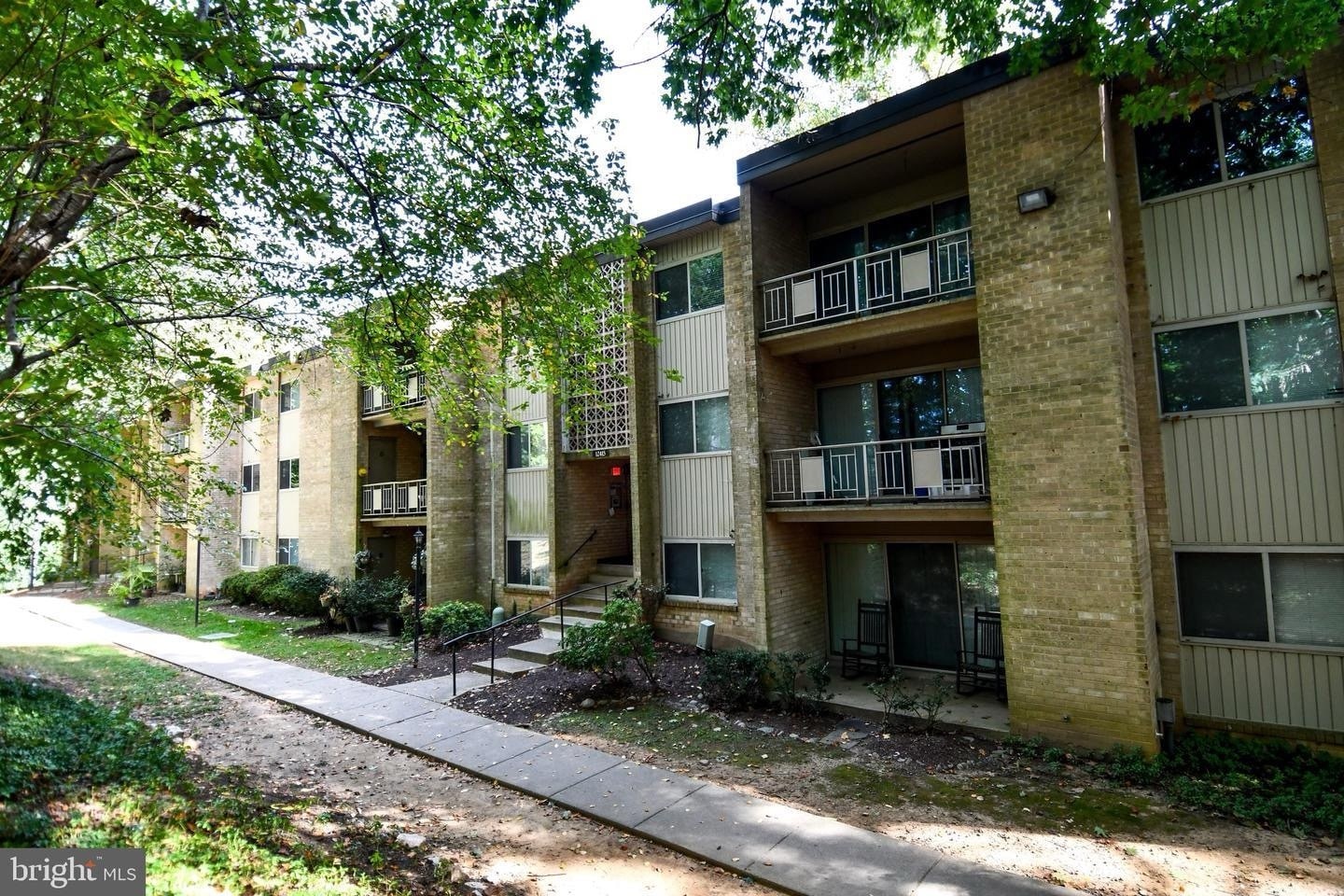 Building Photo - 12415 Braxfield Ct