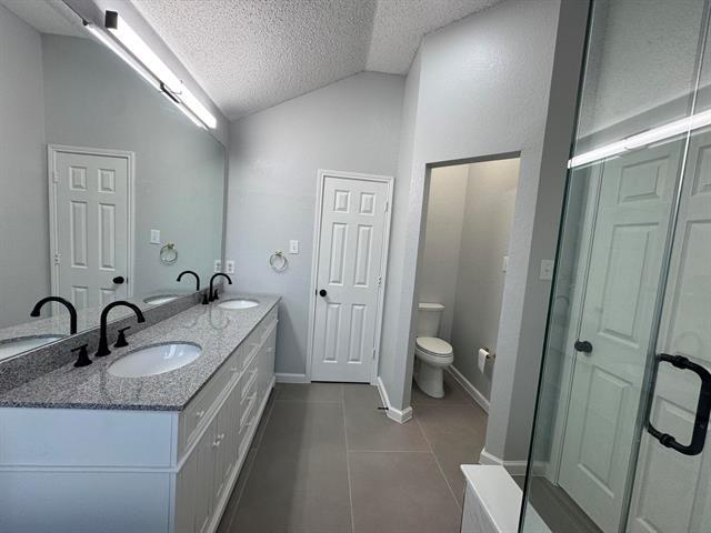 Building Photo - 5616 Indian Hill Dr