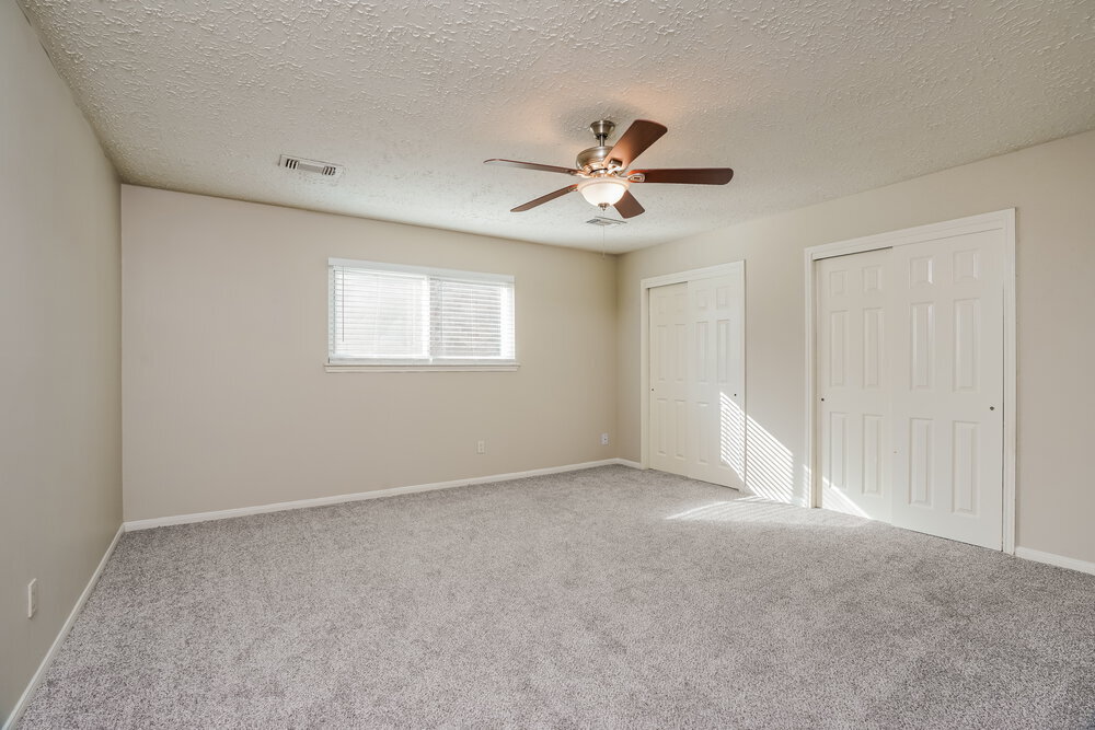 Building Photo - 11918 Cottonwood Ln