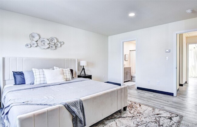 Building Photo - 39 Levy Pl