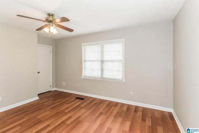 Building Photo - 2121 Mississippi Ave