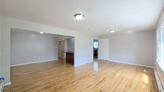 Building Photo - 267 Parker Ave.