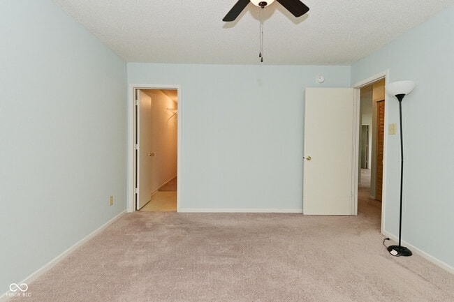 Building Photo - 916 Bentgrass Dr